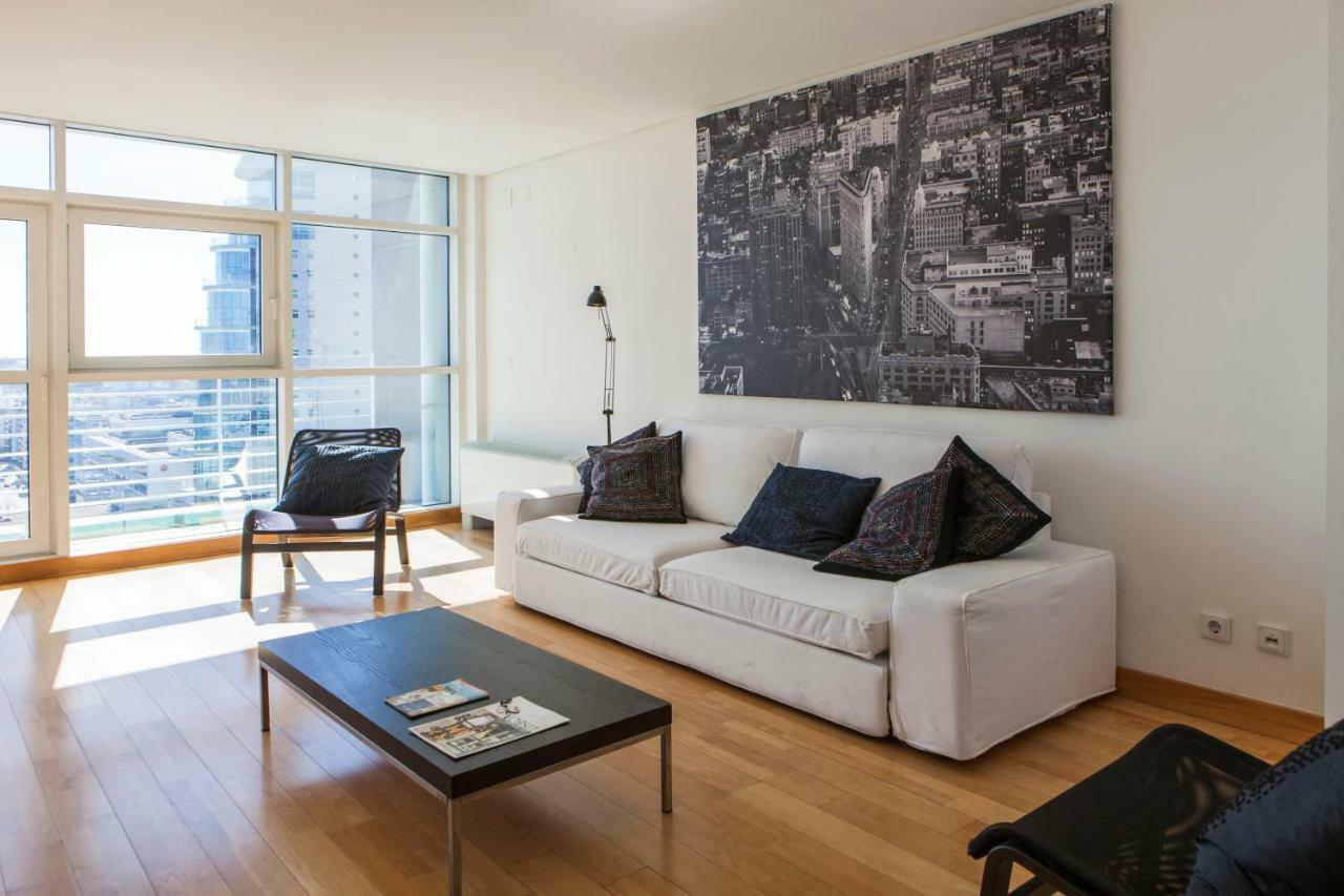 Rent4Rest Lisbon Parque Das Nacoes 17Th Floor River View Kültér fotó